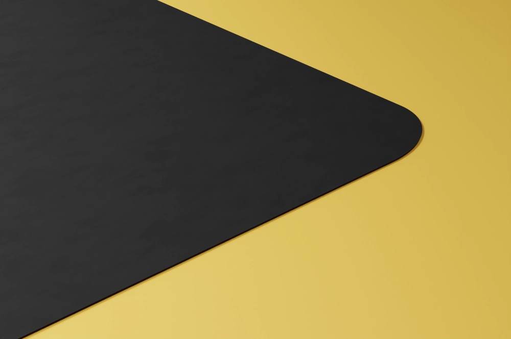 Soft-Touch Velvet Finish
